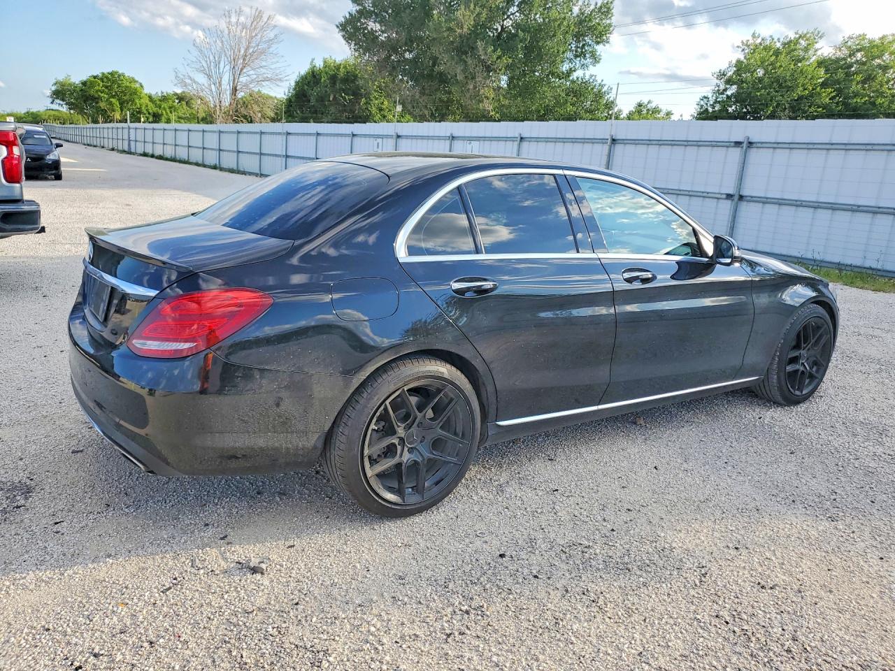 Mercedes-Benz C-Class 300