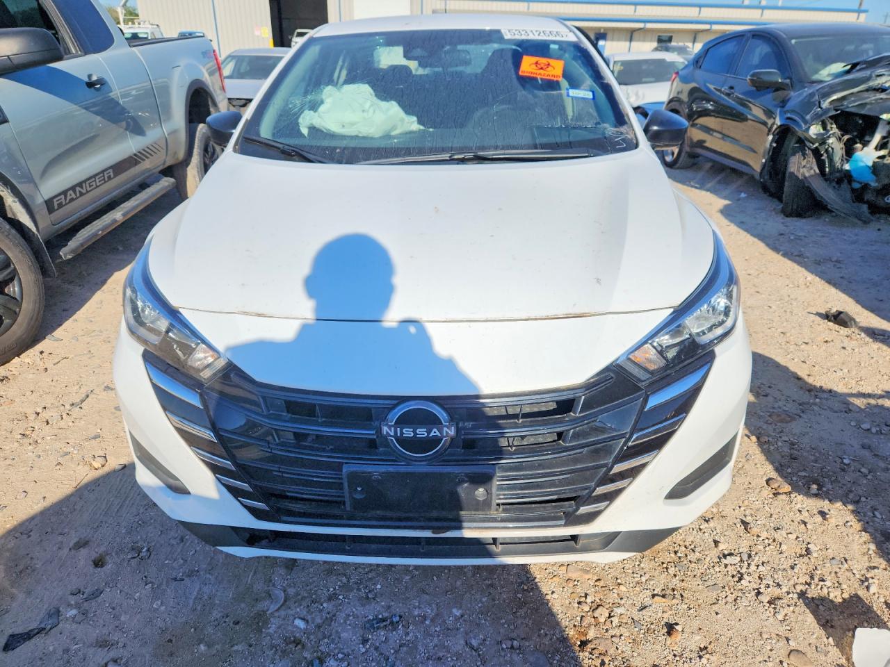 Nissan Versa S