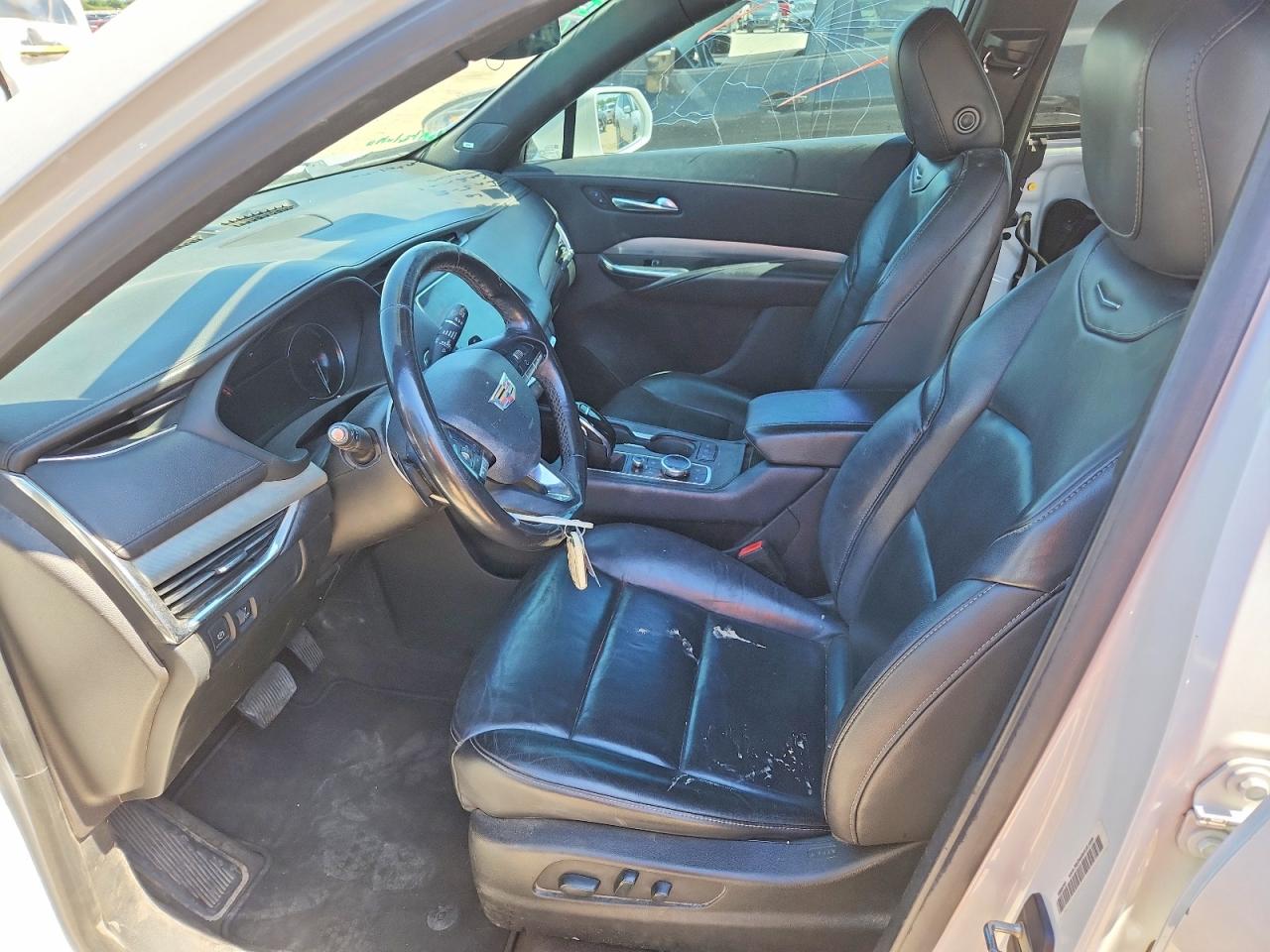 Cadillac XT4 Premium Luxury