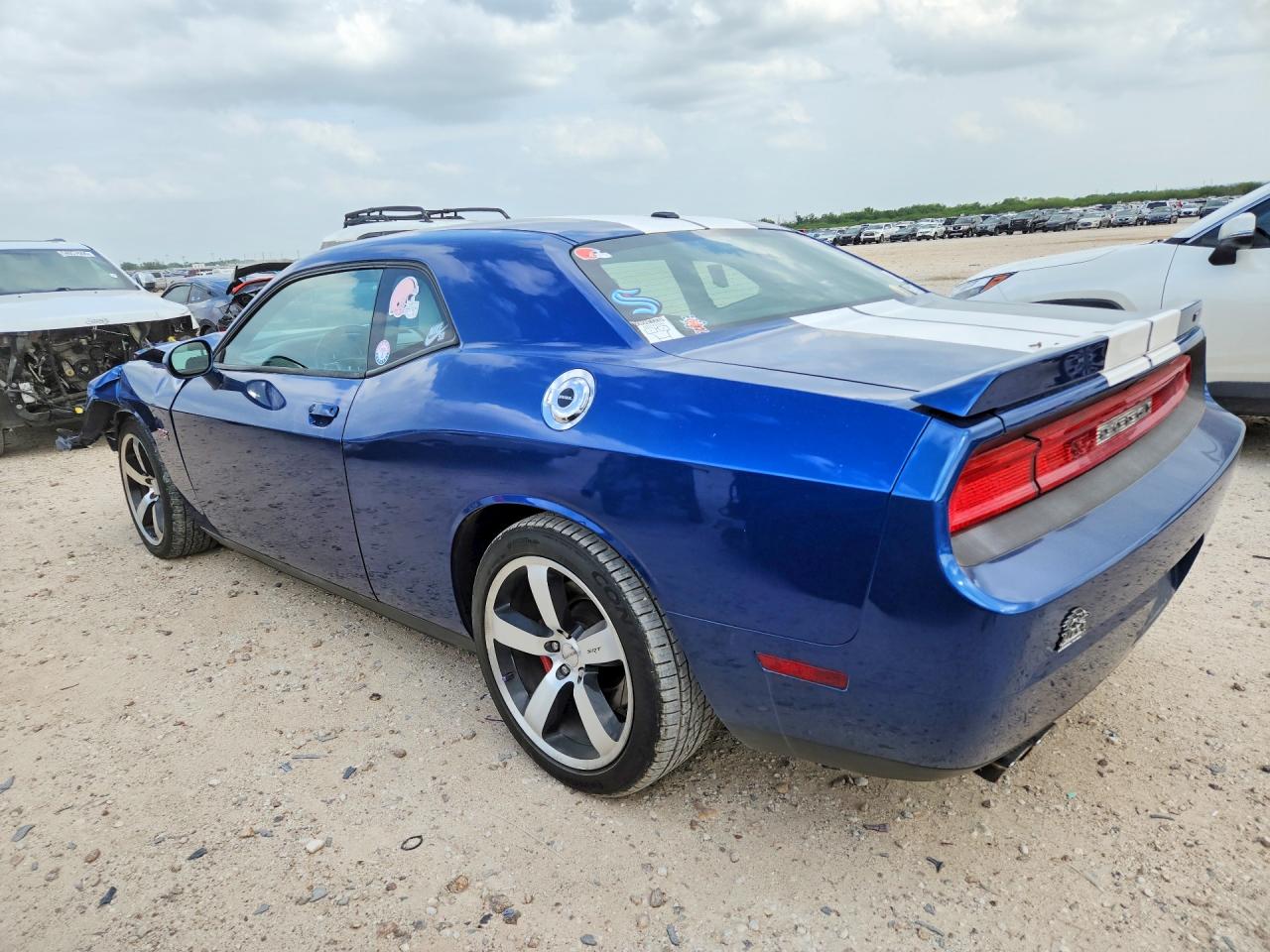 Dodge Challenger Srt-8