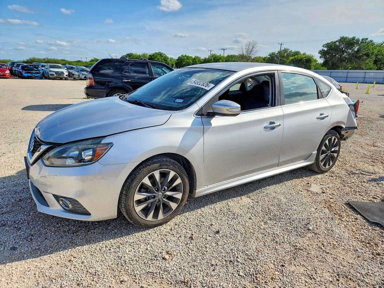 Salvage Nissan Sentra Image