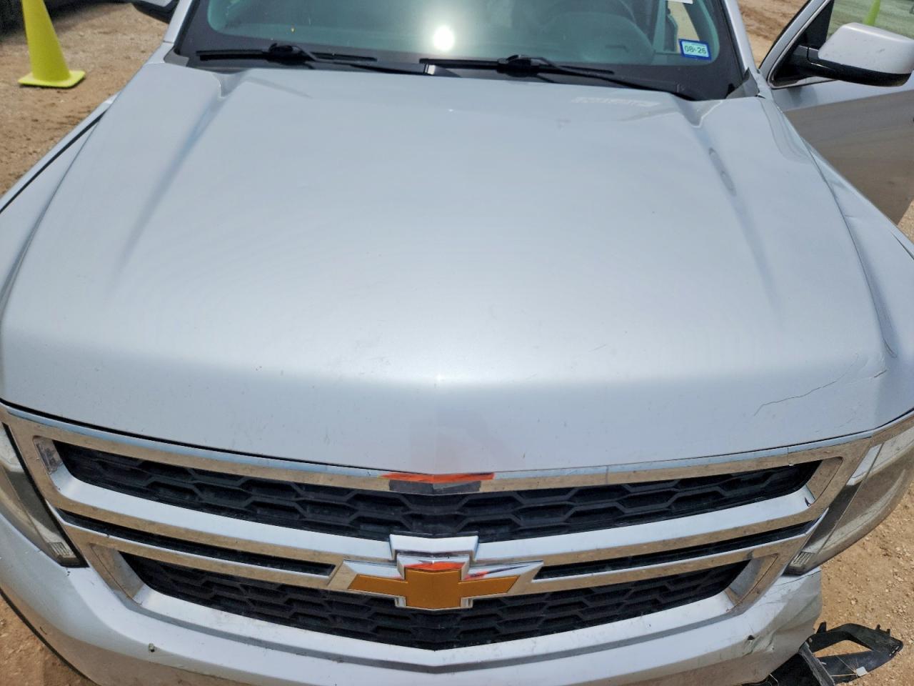 Chevrolet Suburban C1500 Lt