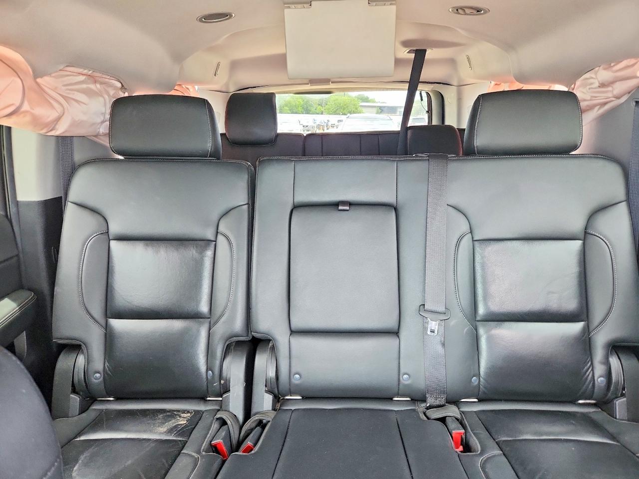 Chevrolet Suburban C1500 Lt