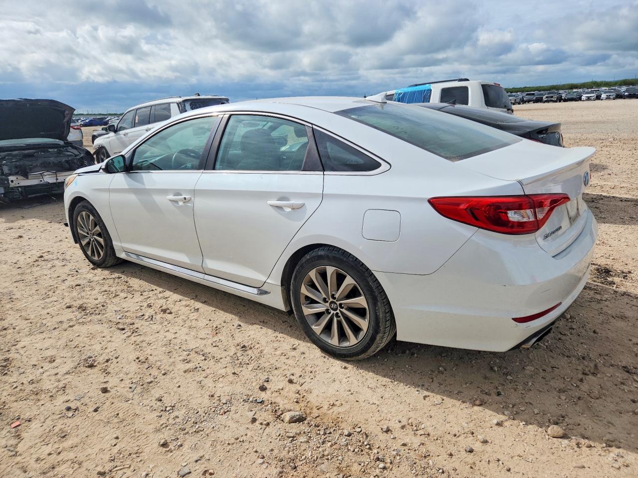 Hyundai SONATA Sport