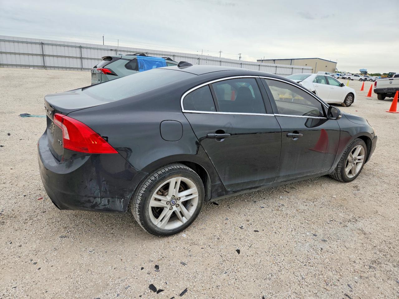 Volvo S60 Premier+