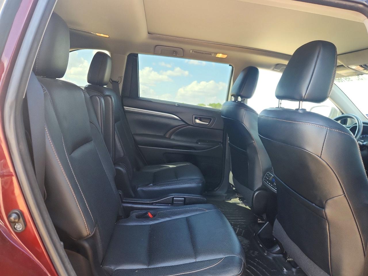 Toyota Highlander Limited Platinum