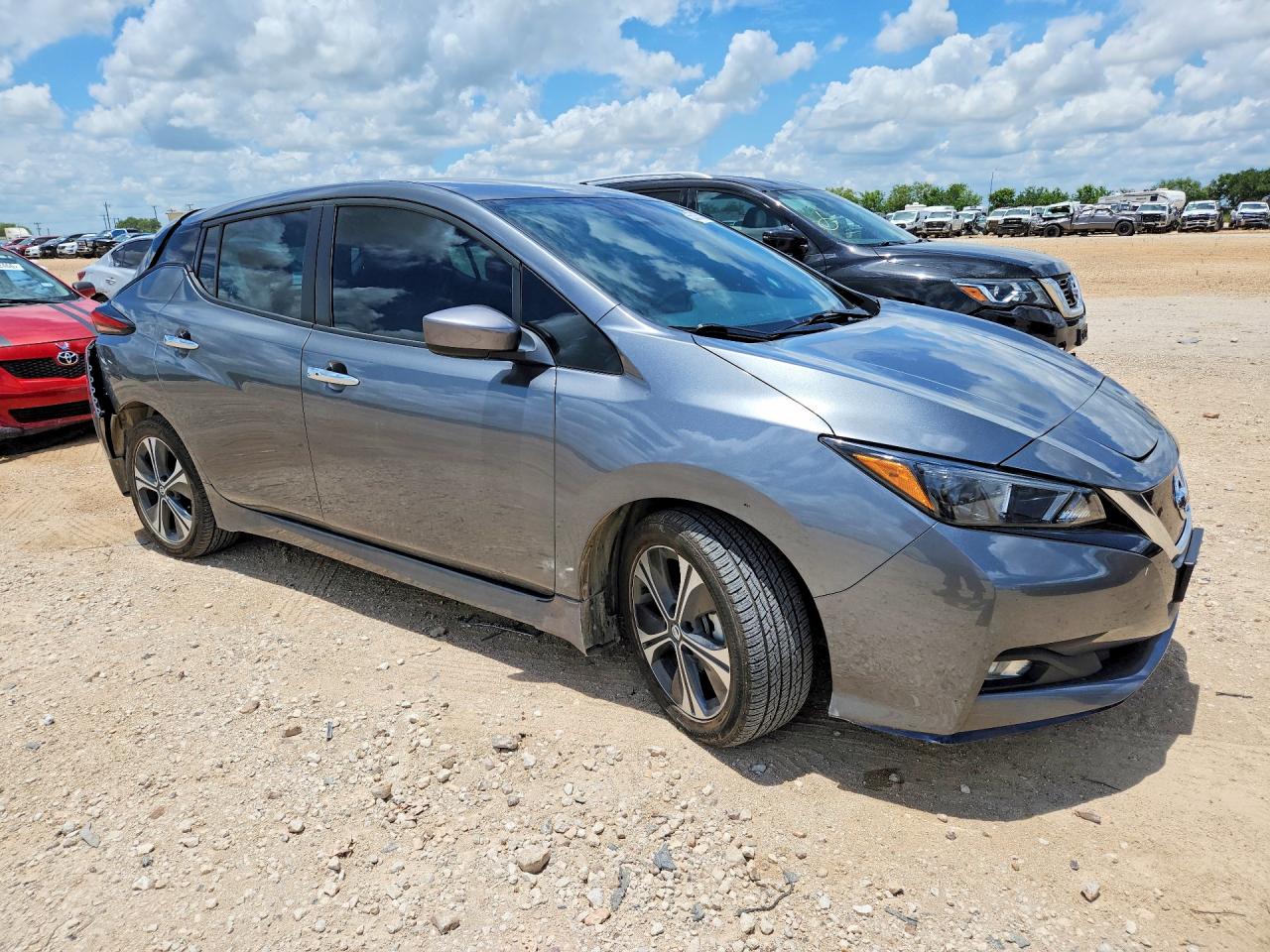 Nissan LEAF Sv Plus