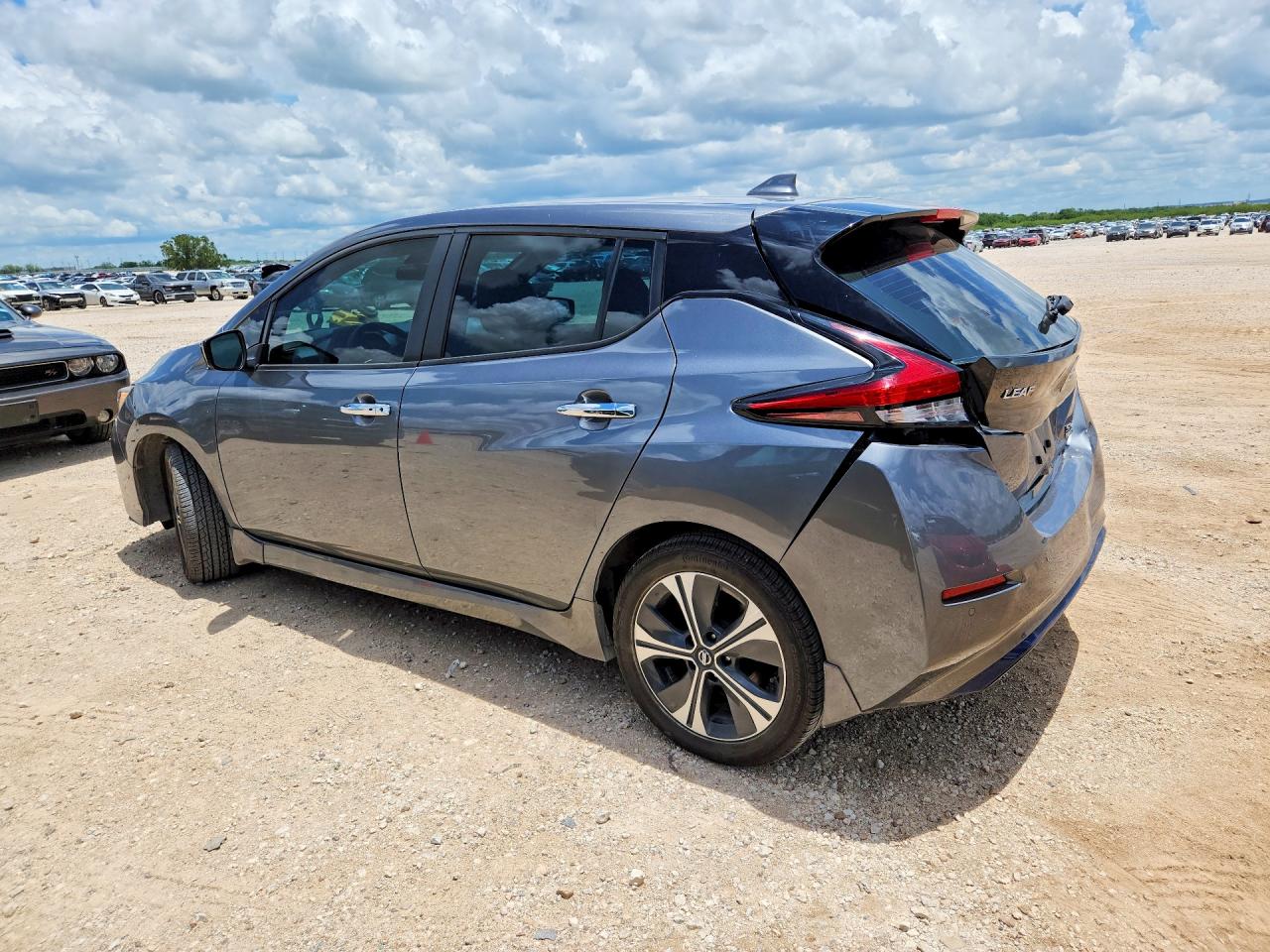 Nissan LEAF Sv Plus