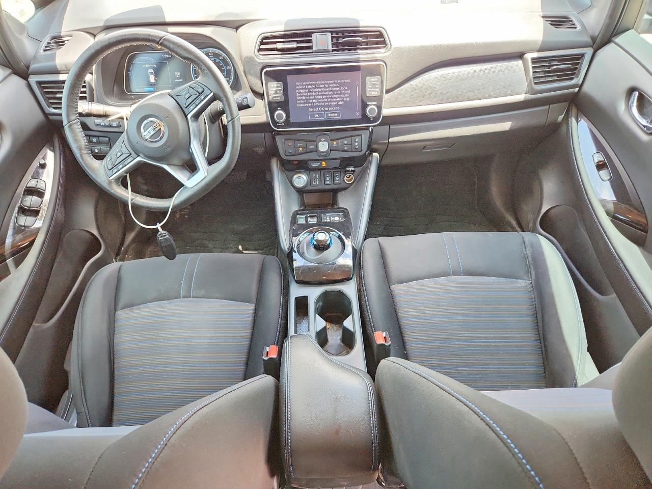 Nissan LEAF Sv Plus