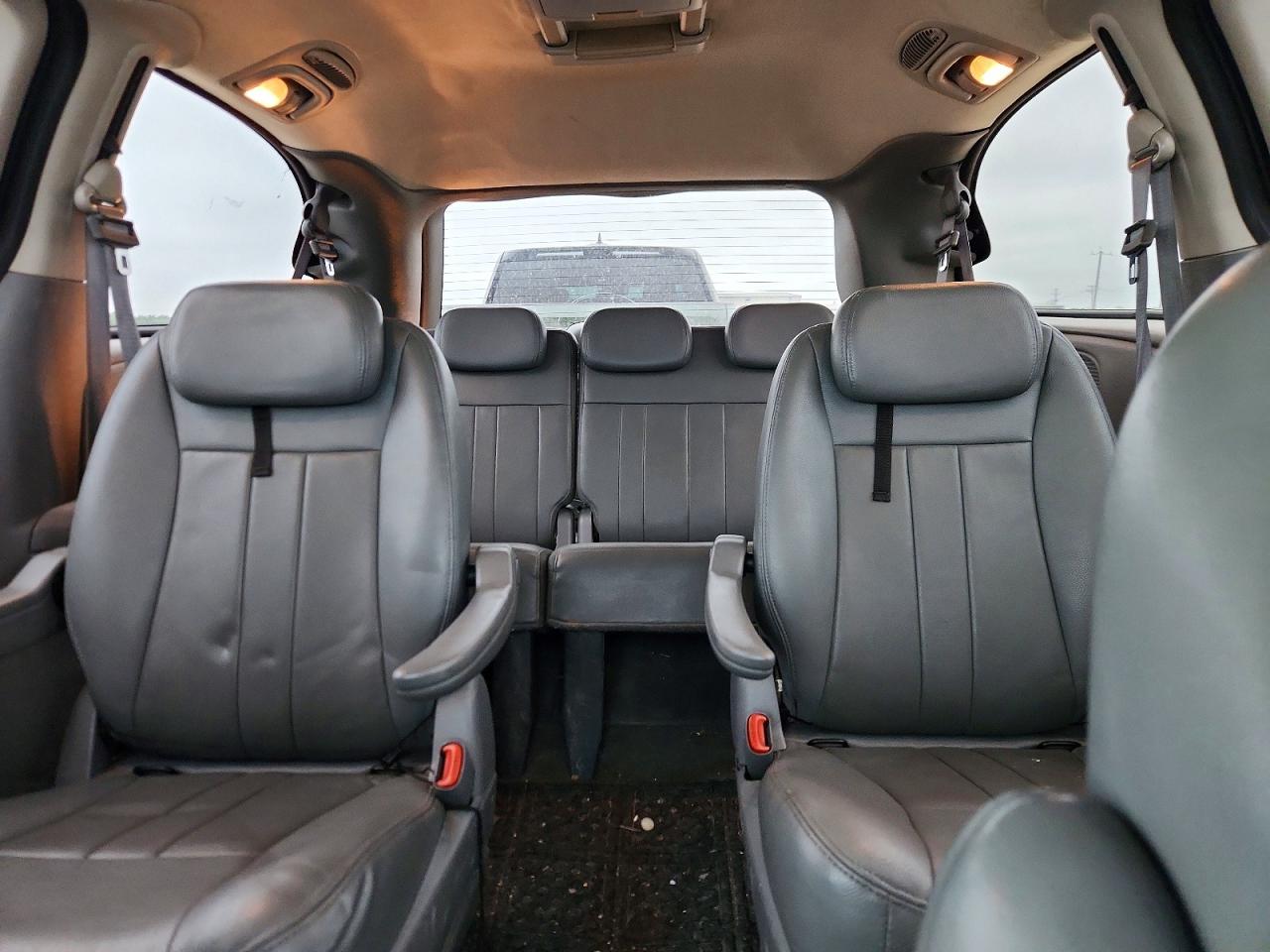 Chrysler Minivan Touring