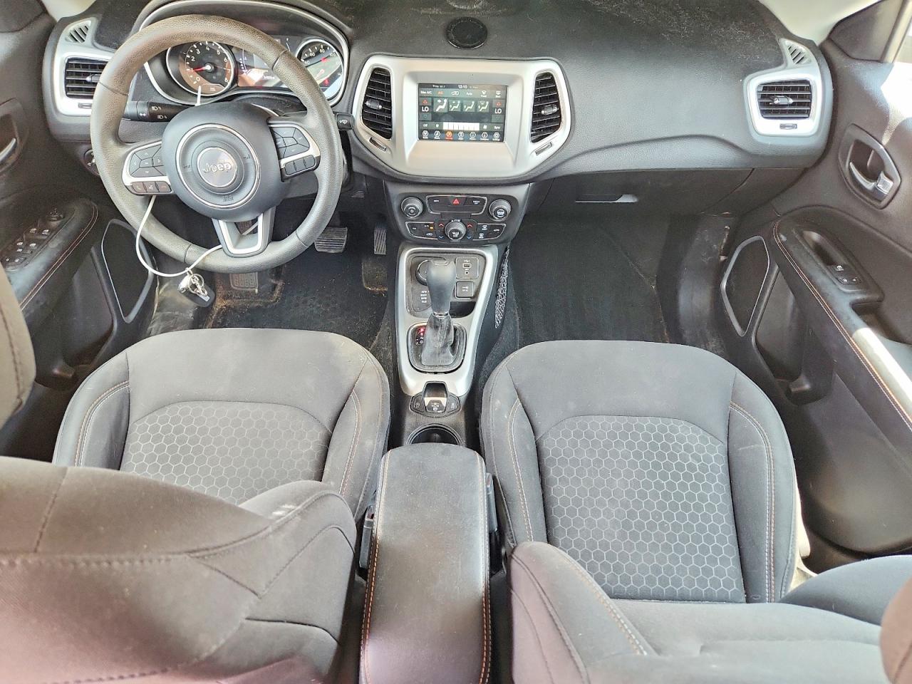 Jeep Compass Sport