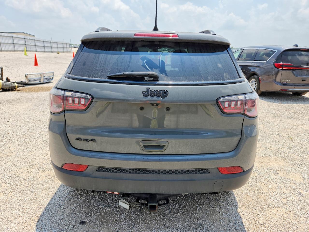 Jeep Compass Sport