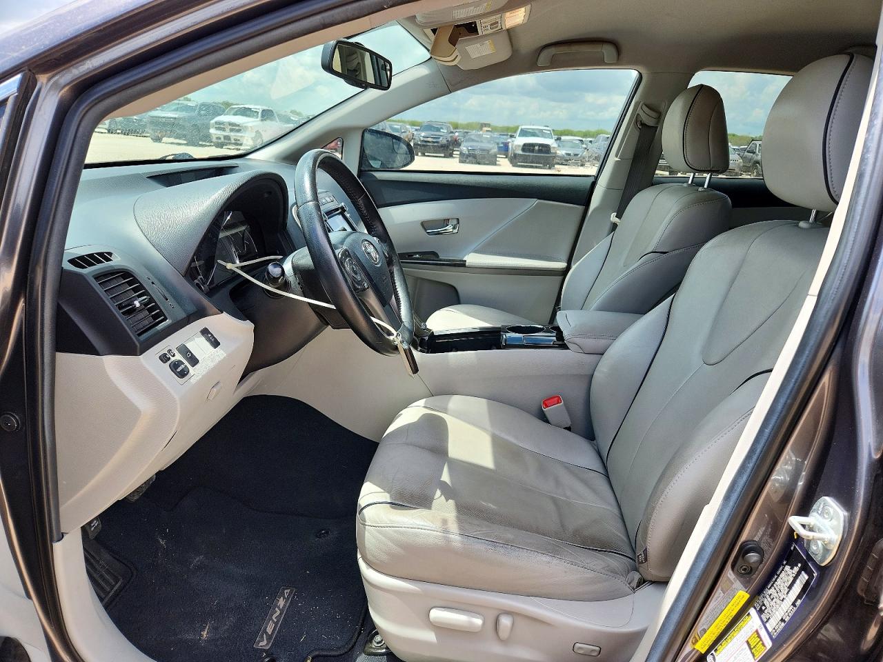 Toyota Venza Xle