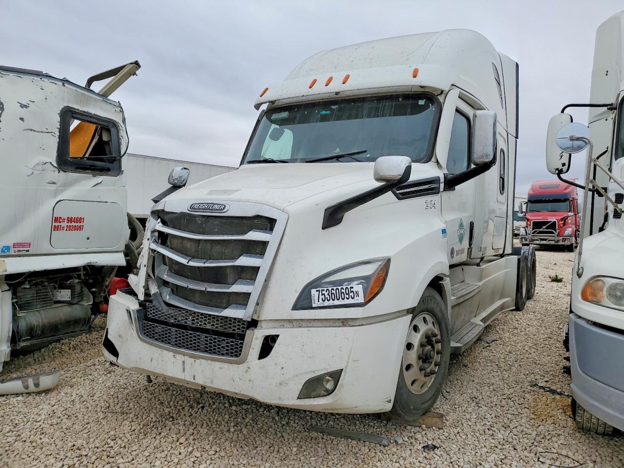 Freightliner Cascadia 126