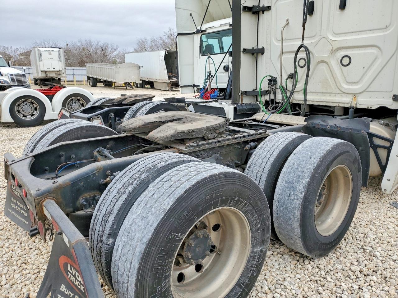 Freightliner Cascadia 126