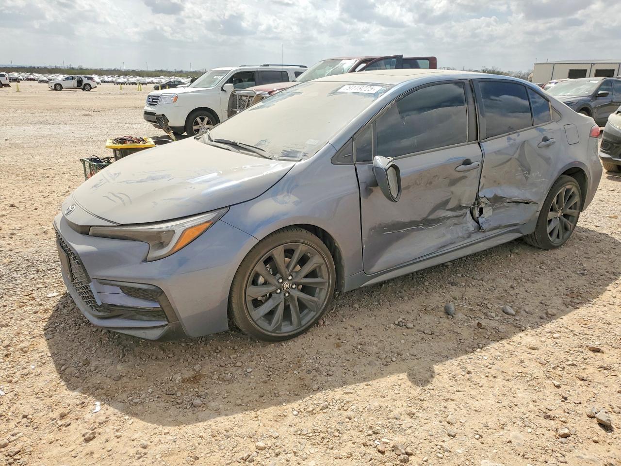 Salvage Toyota Corolla Image