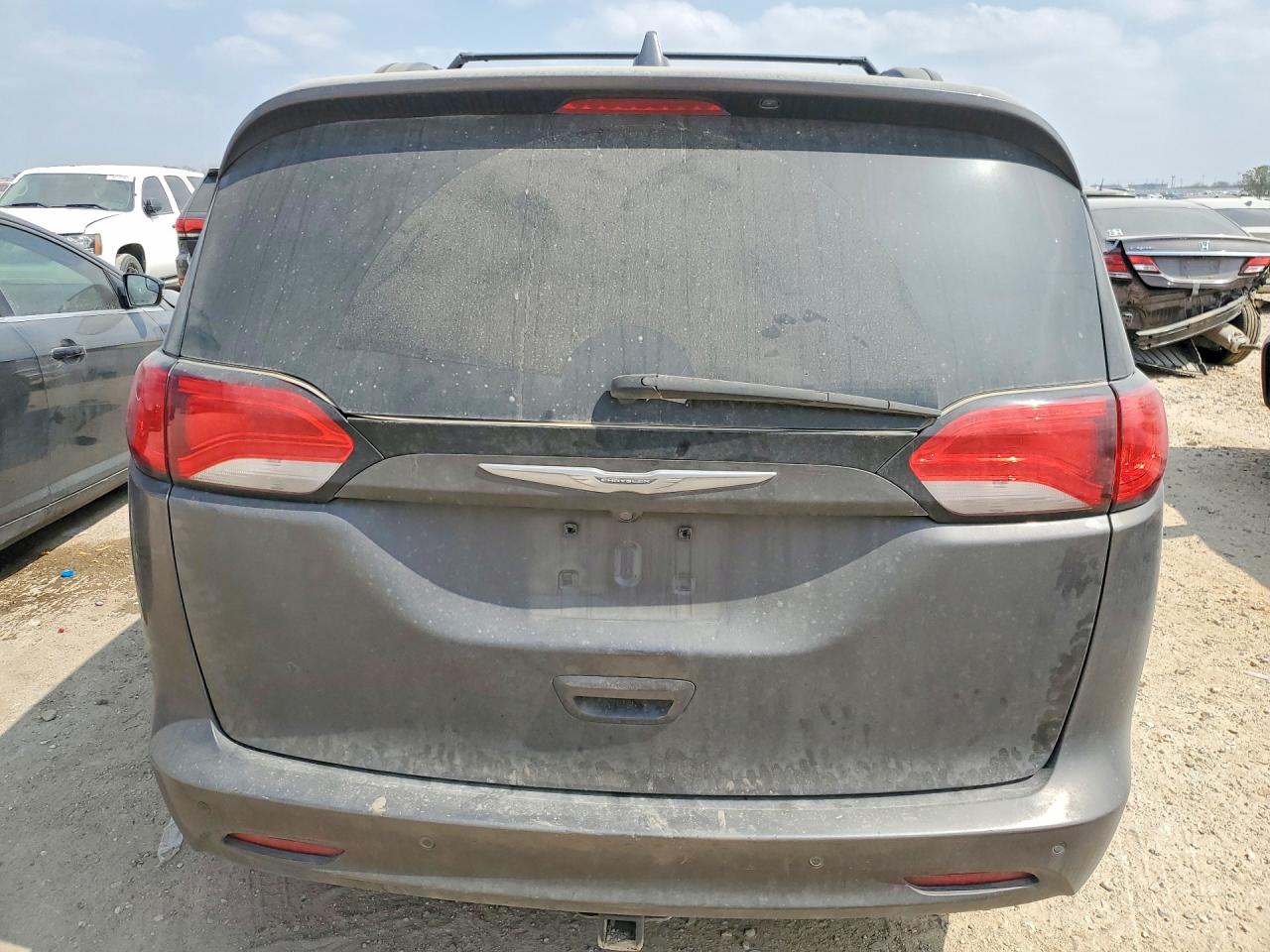 Chrysler Pacifica Touring