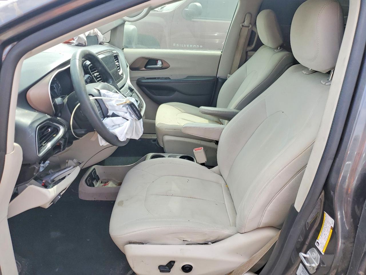 Chrysler Pacifica Touring