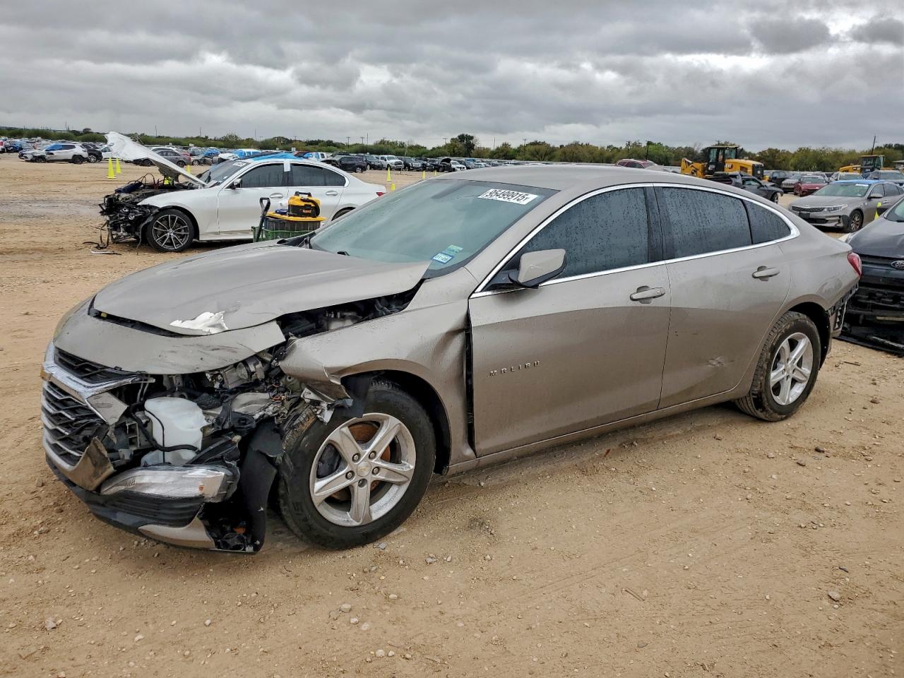 Salvage Chevrolet Malibu Image
