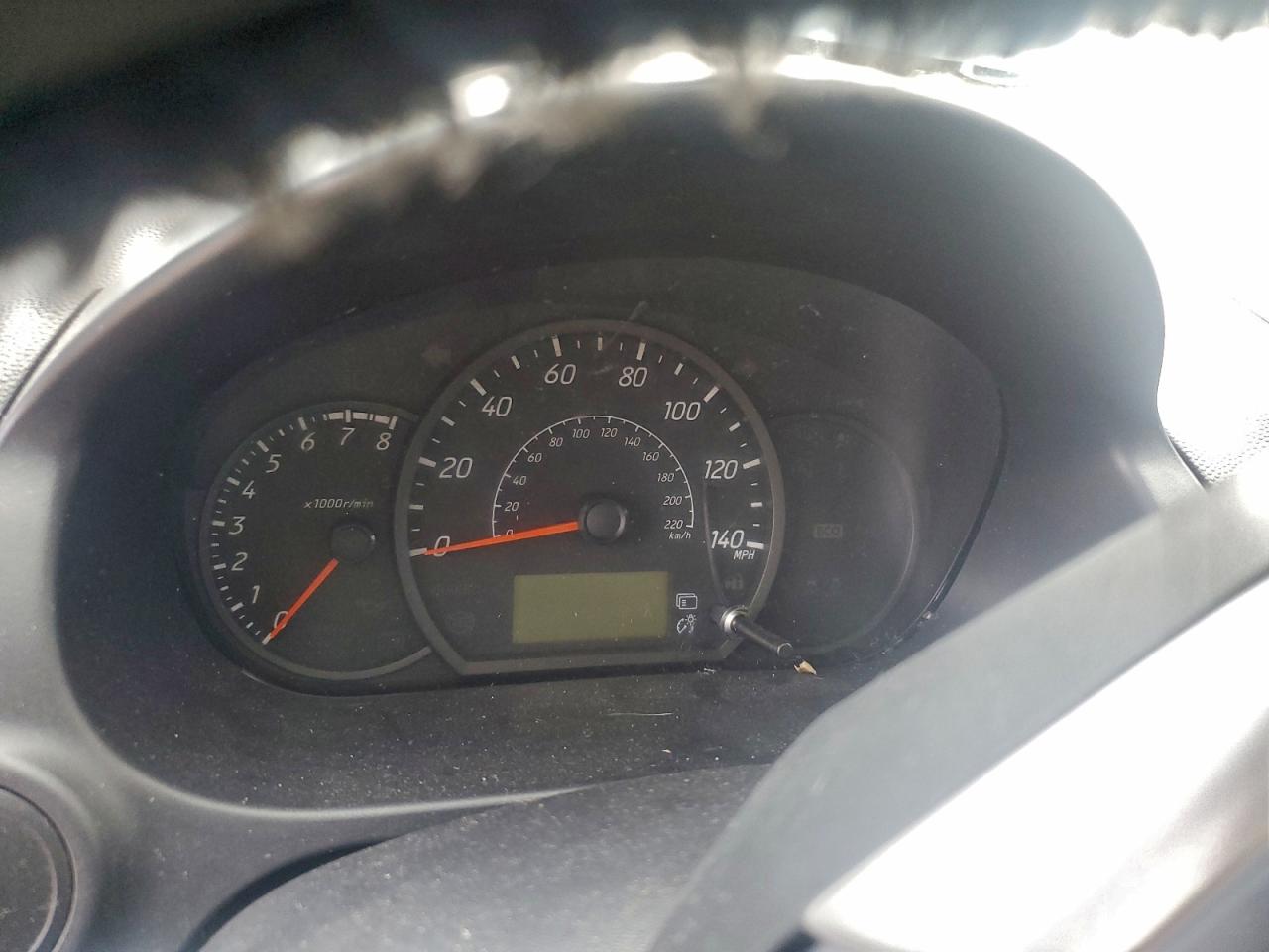 Mitsubishi Mirage Es