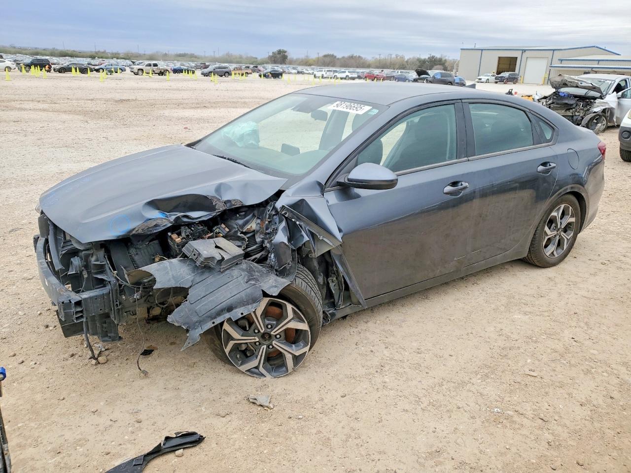 Salvage Kia Forte Image