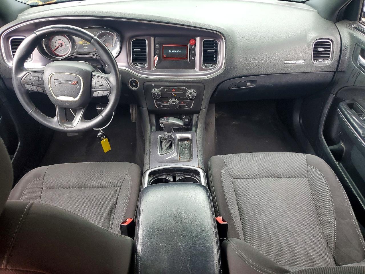 Dodge Charger Se