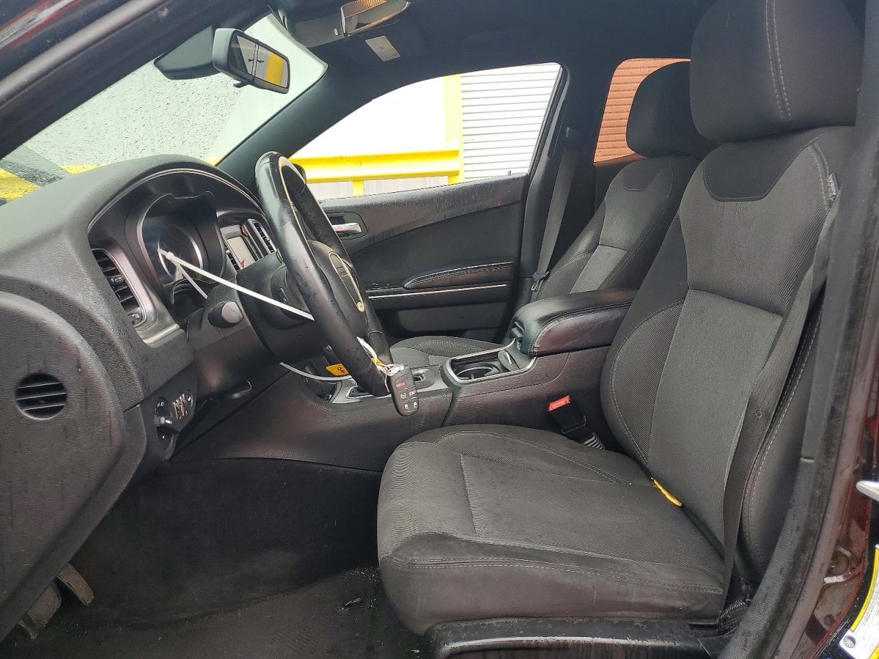 Dodge Charger Se