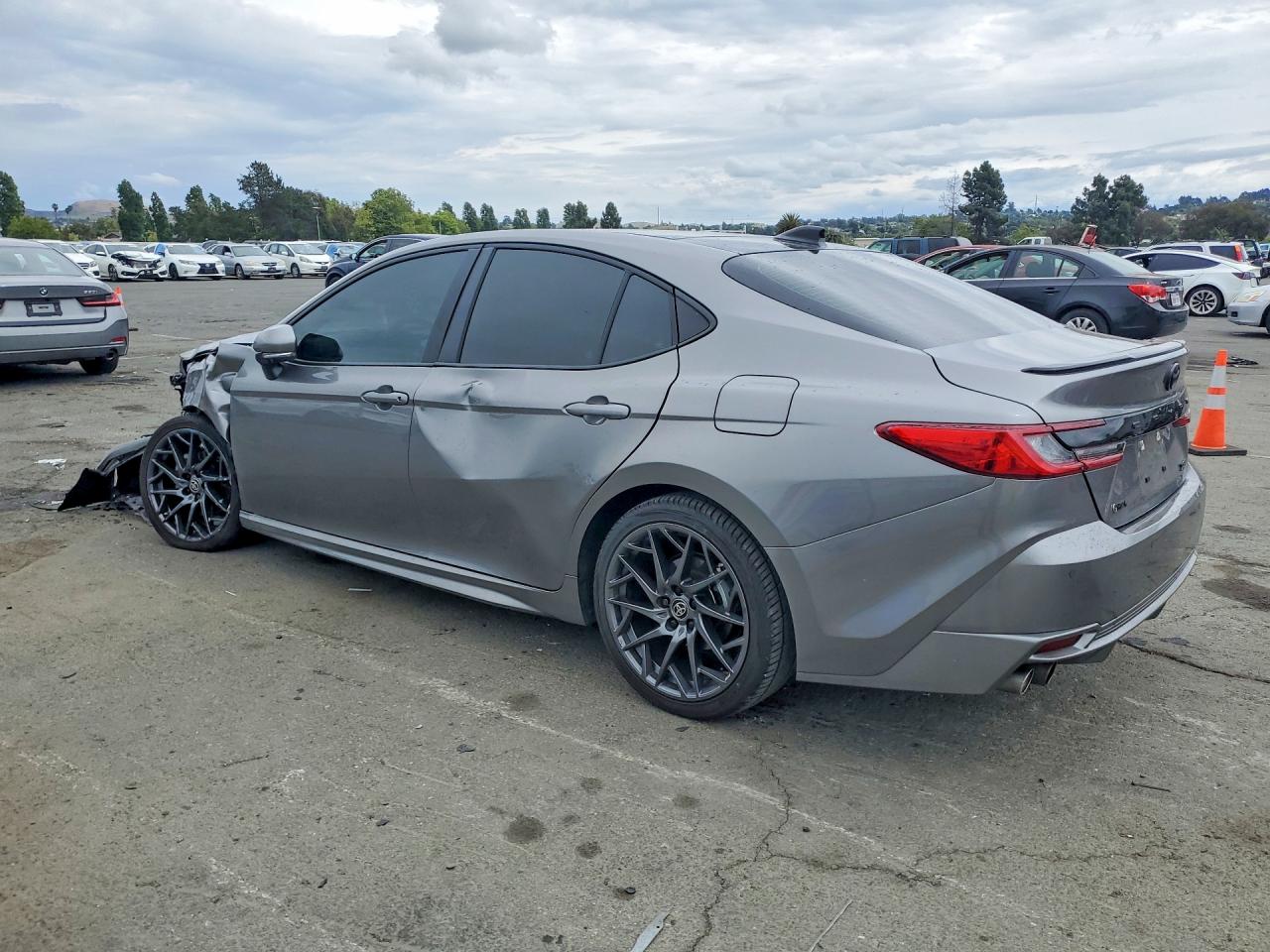 Toyota Camry Xse