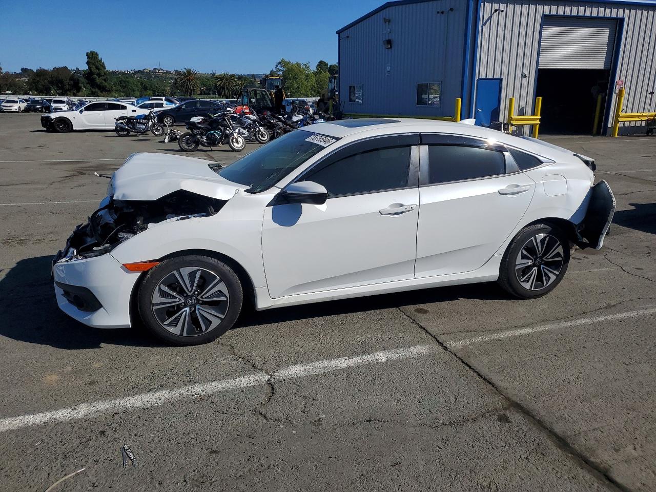 Salvage Honda Civic Image