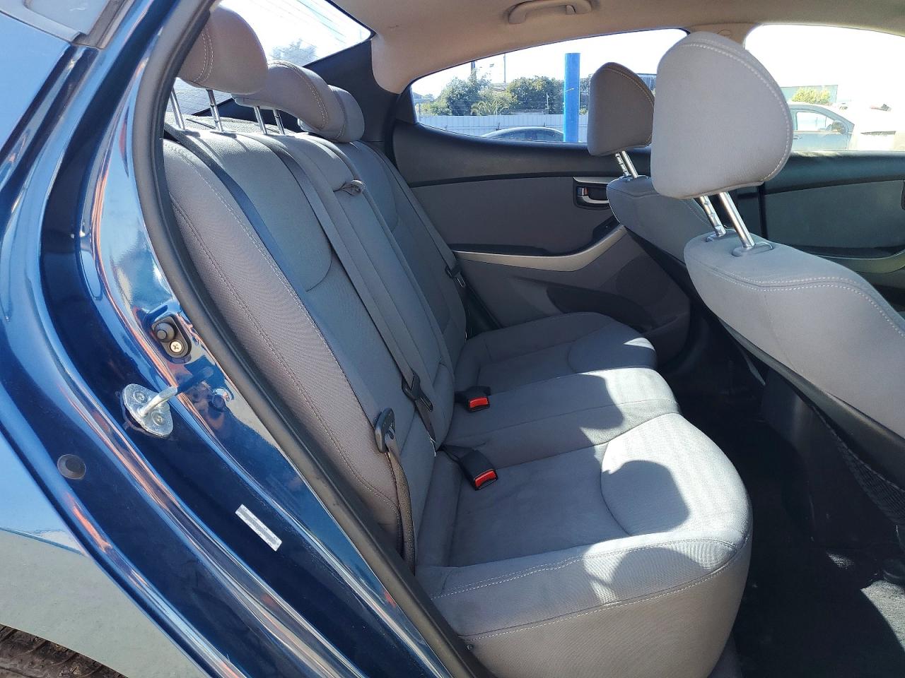 Hyundai ELANTRA Se