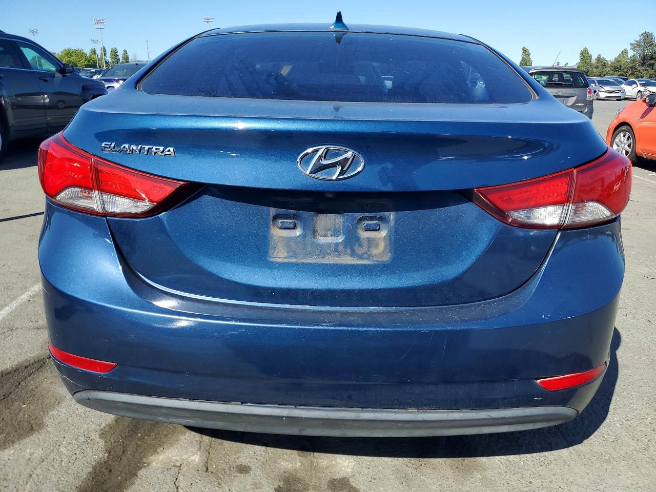 Hyundai ELANTRA Se