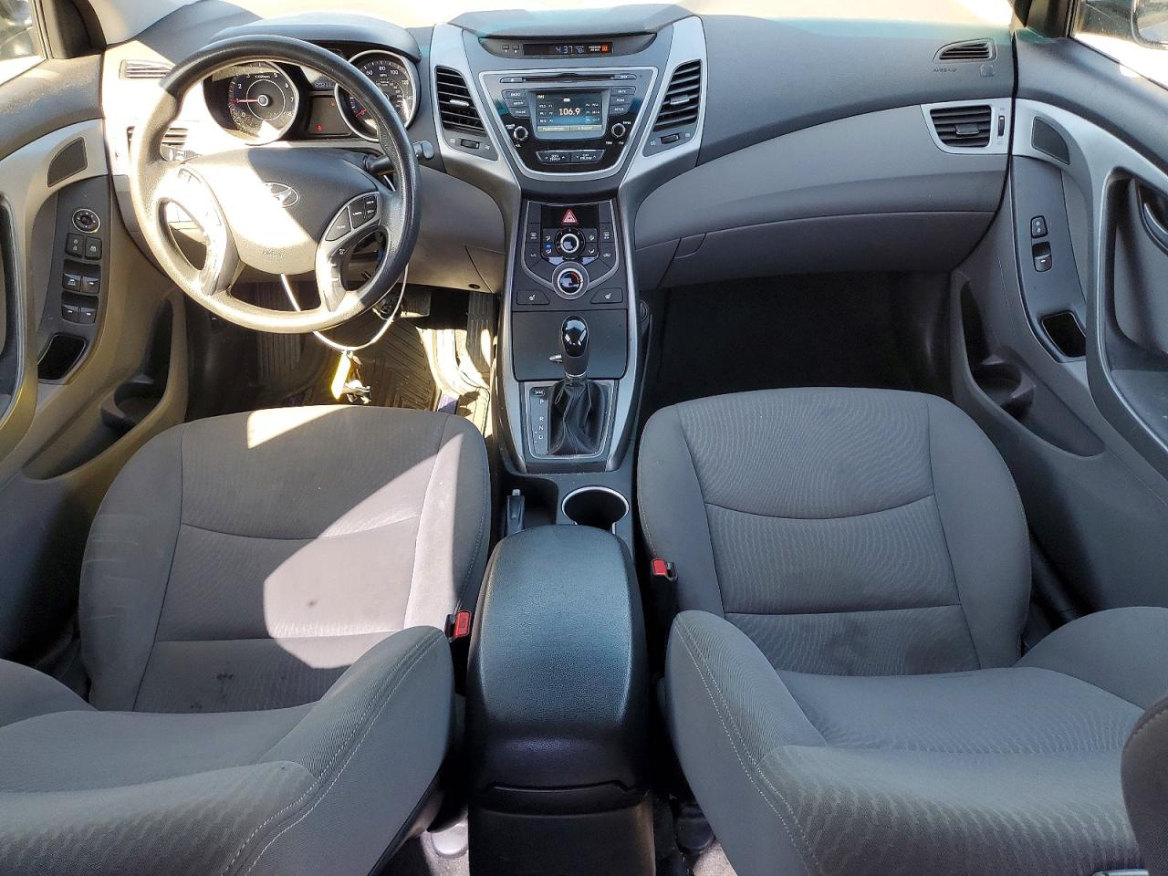 Hyundai ELANTRA Se