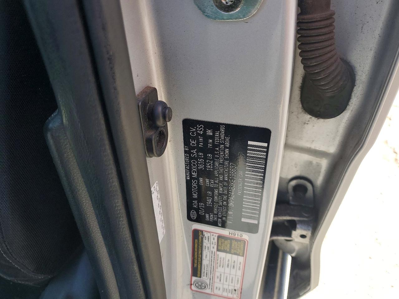 Kia Rio S