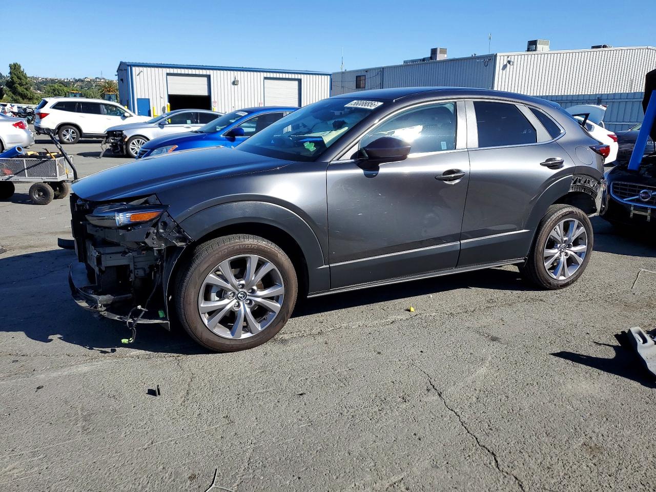 Salvage Mazda Cx Image