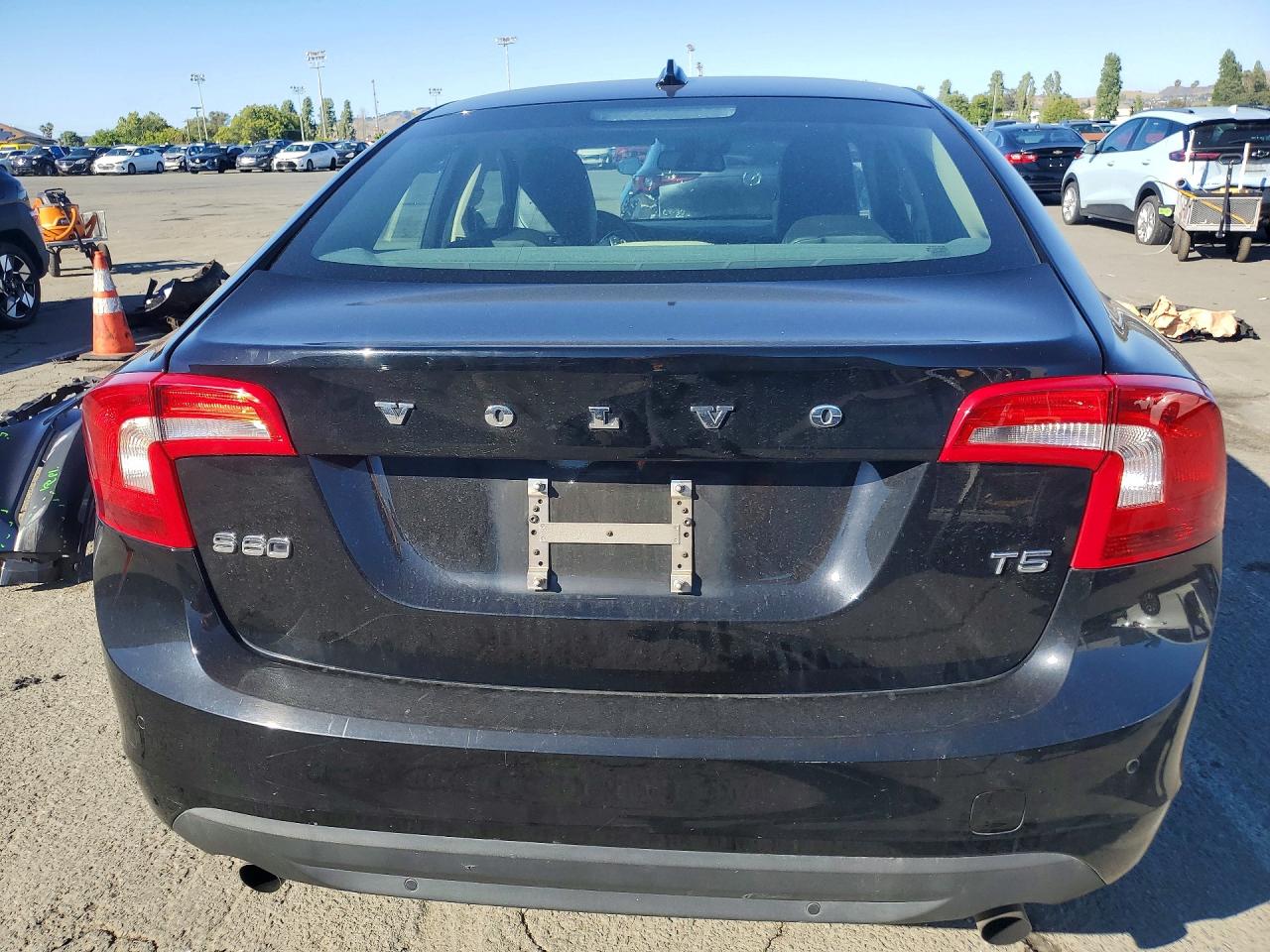 Volvo S60 T5