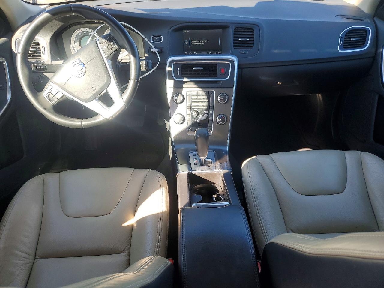 Volvo S60 T5