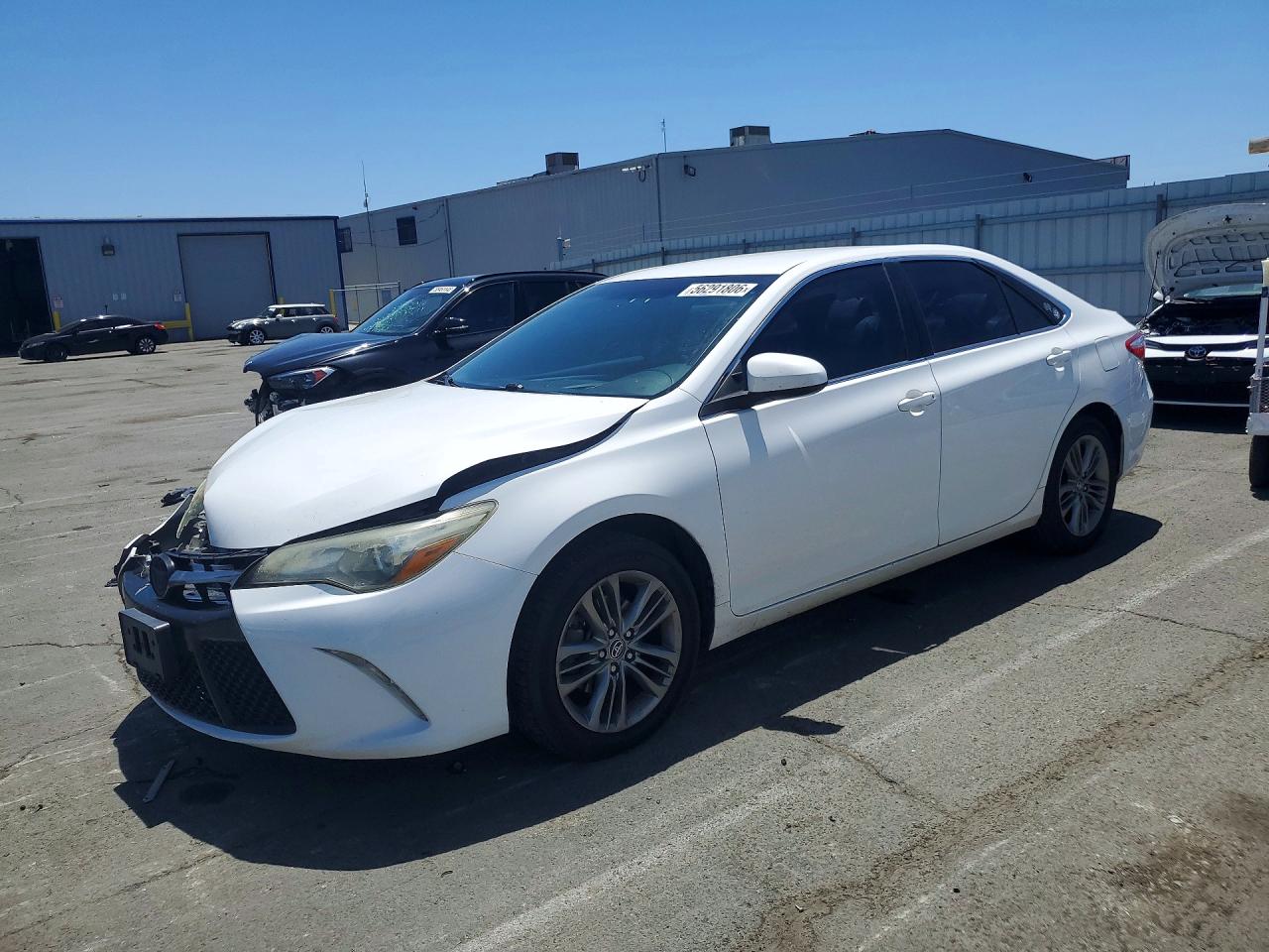 Salvage Toyota Camry Image