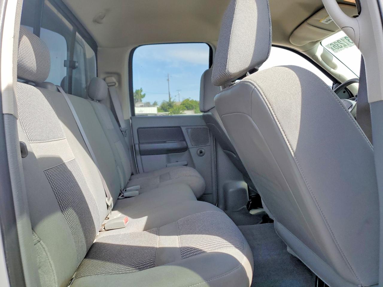 Dodge Ram 1500 St
