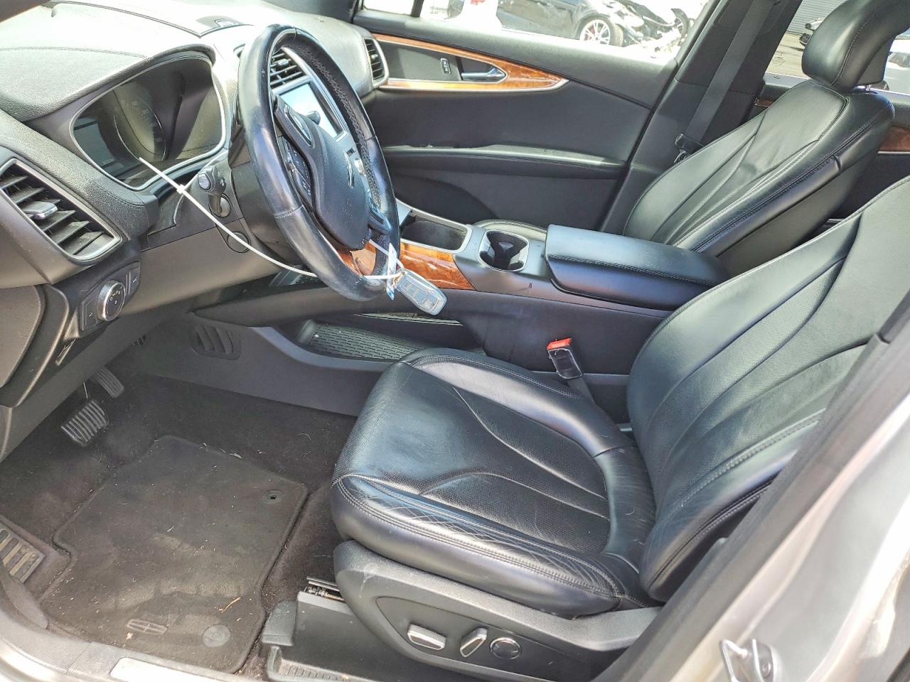 Lincoln MKX Reserve