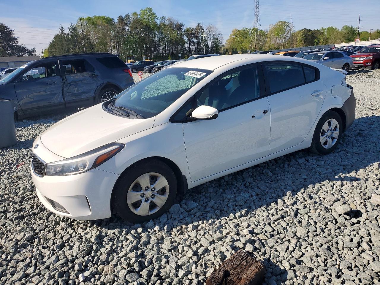 Salvage Kia Forte Image