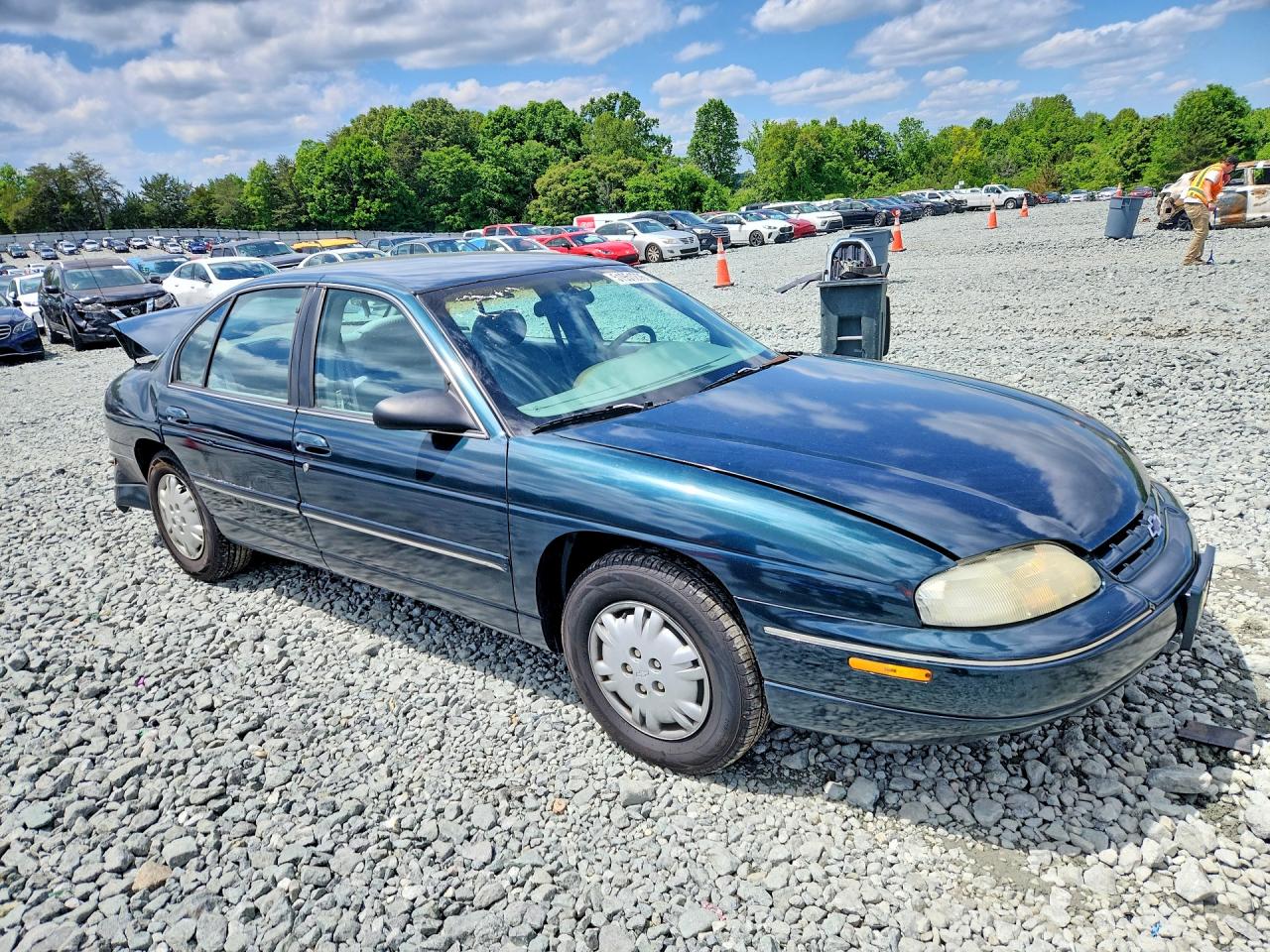 Chevrolet Lumina Base