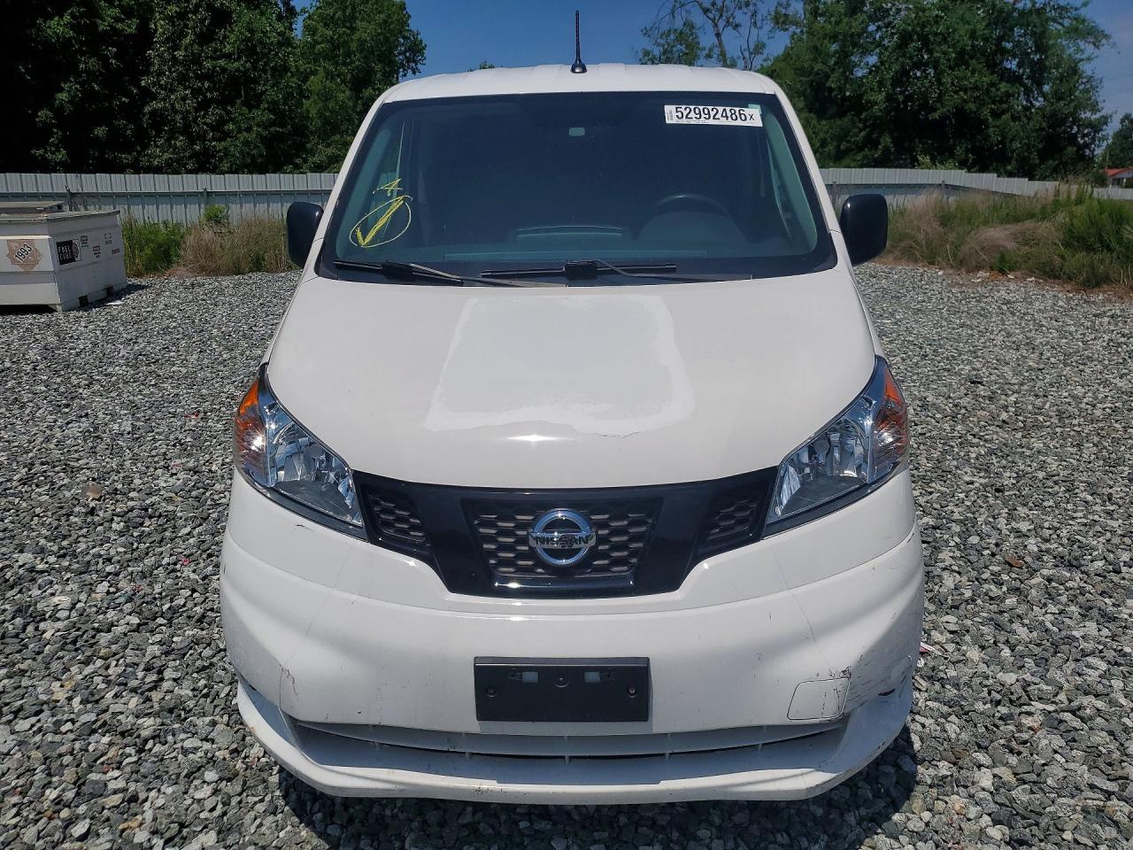 Nissan Nv S