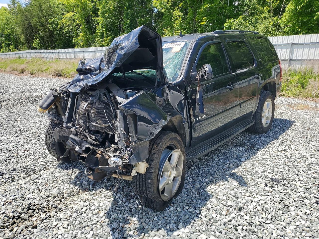 Salvage Chevrolet Tahoe Image