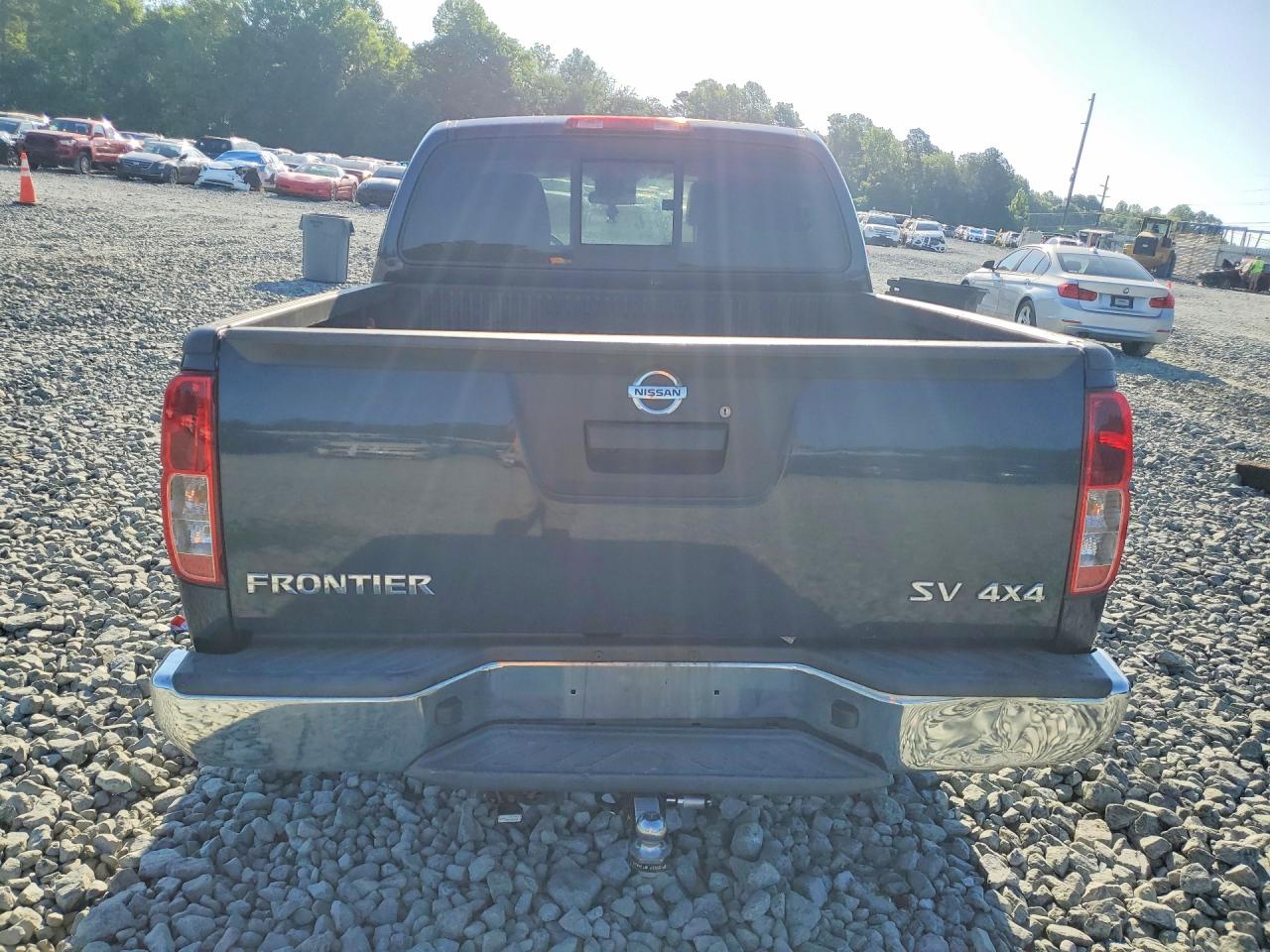 Nissan Frontier Sv