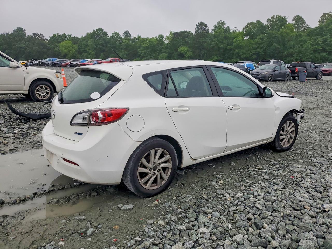 Mazda 3 I