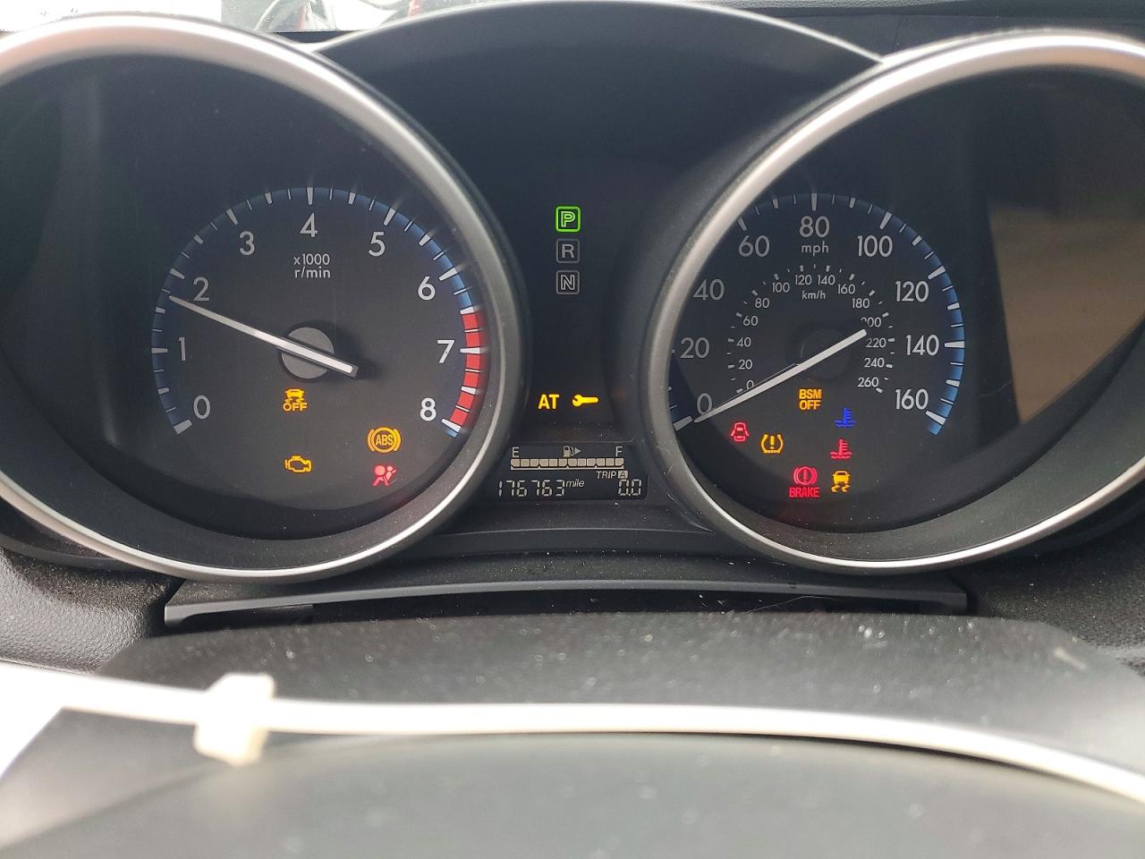 Mazda 3 I
