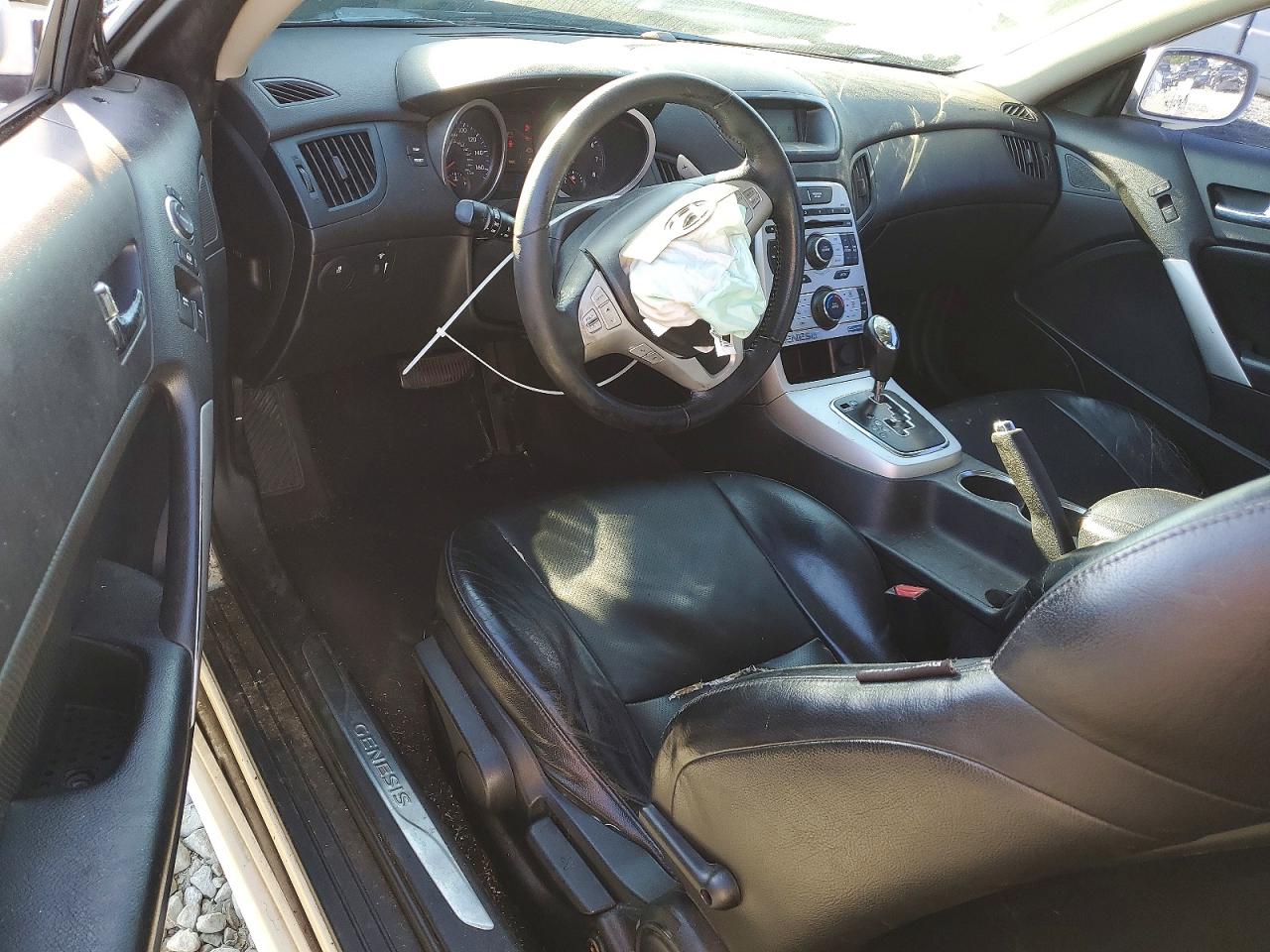 Hyundai Genesis 3.8l