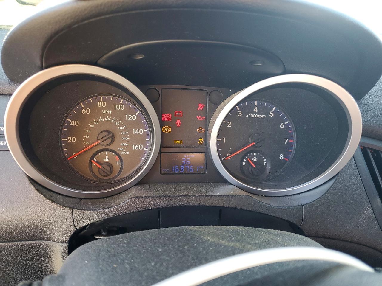 Hyundai Genesis 3.8l