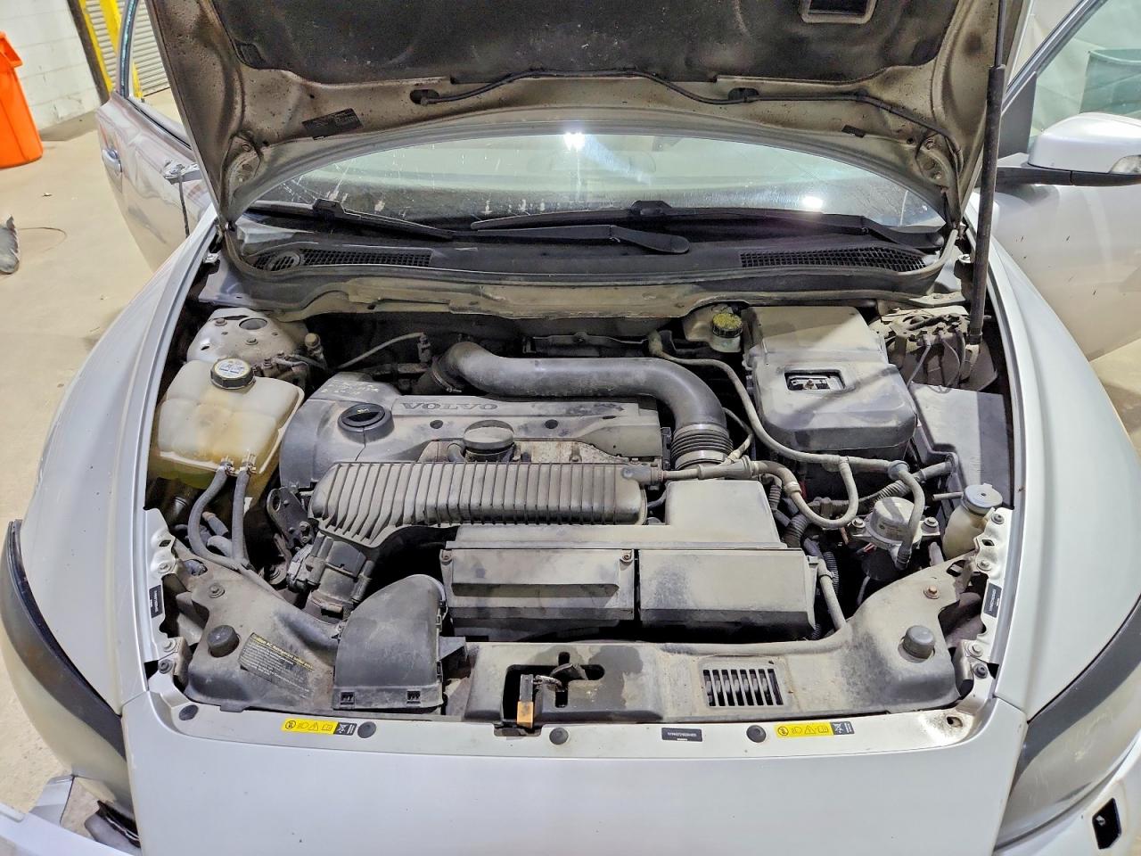 Volvo C30 T5