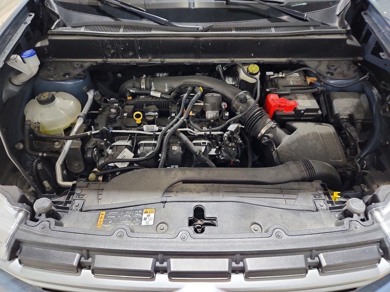 Ford Maverick Lariat